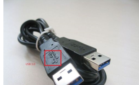 USB 3.0驱动 和USB 2.0插口区别对比教程截图