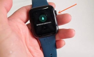 我来教你AppleWatchSeries7排水功能怎么用。